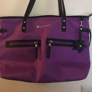 Sherpani bag